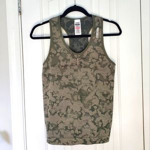 Gymshark Camo Tank Top - XL